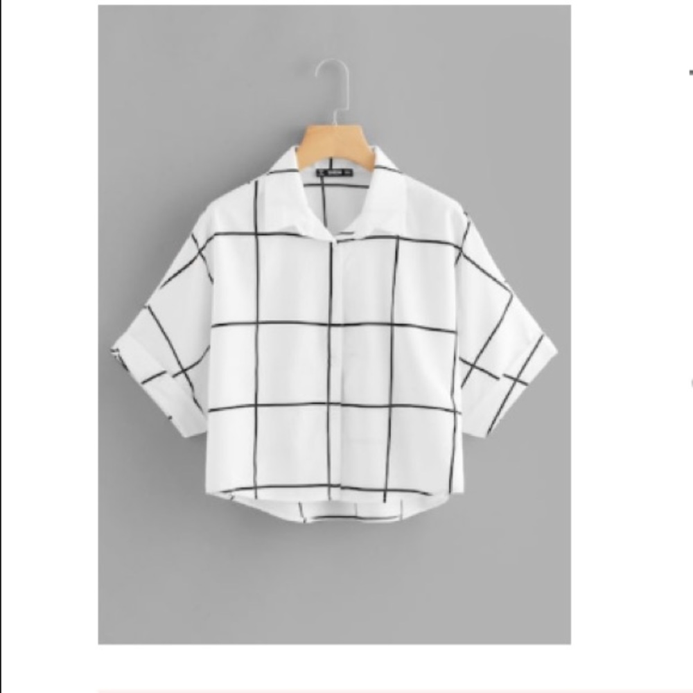 Rolled Sleeve Dipped Hem Top